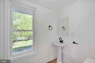 40 W Birch St, Coatesville, PA 19320 - Photo 23