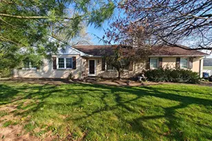 3422 Compass Rd, Gap, PA 17527 - Photo 3