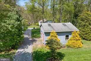 279 Lafayette Rd, Coatesville, PA 19320 - Photo 3