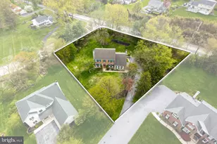 320 Long Ridge Ln, Exton, PA 19341 - Photo 3