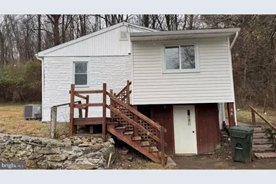44 S Brandywine Avenue, Coatesville, PA 19320 - Photo 3