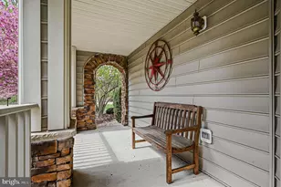 22 Pyles Mountain Ln, Avondale, PA 19311 - Photo 5