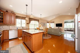 100 Gaston Ln, Coatesville, PA 19320 - Photo 5