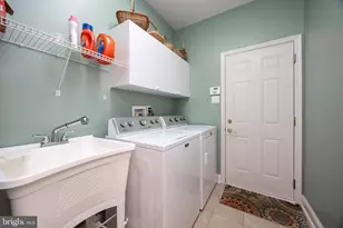 100 Gaston Ln, Coatesville, PA 19320 - Photo 17