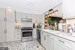 703 Mountainview Dr, Chesterbrook, PA 19087 - Photo 5