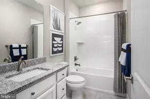 979 Eakins Cir, West Chester, PA 19380 - Photo 9