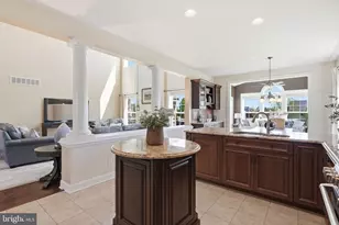 307 S Caldwell Cir, Downingtown, PA 19335 - Photo 9
