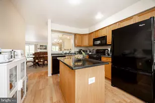 32 Cabot Ct, Chesterbrook, PA 19087 - Photo 11