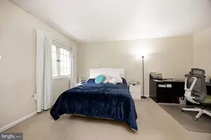 32 Cabot Ct, Chesterbrook, PA 19087 - Photo 15