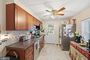 216 Grant St, Parkesburg, PA 19365 - Photo 5