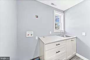 244 W Summit Ave, West Grove, PA 19390 - Photo 33
