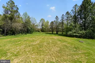 103 N Iroquois Ln, Chester Springs, PA 19425 - Photo 9
