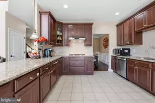 2412 Copper Creek Rd, Chester Springs, PA 19425 - Photo 15