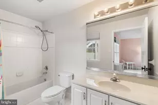 327 Twin Pond Dr, West Chester, PA 19382 - Photo 25