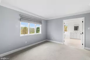 327 Twin Pond Dr, West Chester, PA 19382 - Photo 17