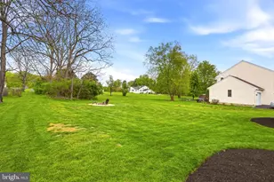 106 Stonebridge Ln, Downingtown, PA 19335 - Photo 43