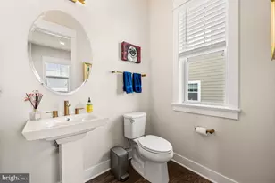 129 Lotus Ln, Malvern, PA 19355 - Photo 11