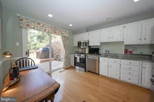 471 Chandlee Dr, Berwyn, PA 19312 - Photo 13