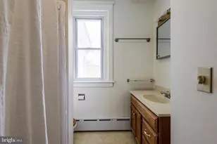 220 S 5th St, Oxford, PA 19363 - Photo 17