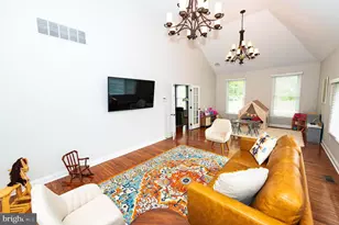301 Prescott Dr, Chester Springs, PA 19425 - Photo 9