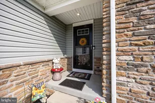 214 Folin St, Coatesville, PA 19320 - Photo 3