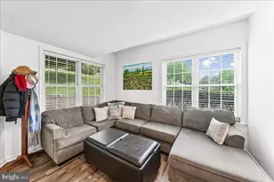 706 Whispering Brooke Dr, Newtown Square, PA 19073 - Photo 27