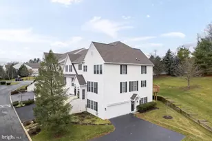 706 Whispering Brooke Dr, Newtown Square, PA 19073 - Photo 1