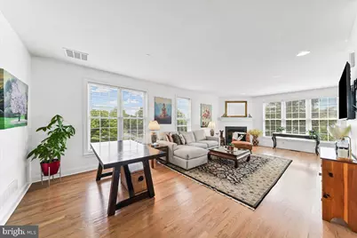 706 Whispering Brooke Drive #706, Newtown Square, PA 19073 - Photo 9
