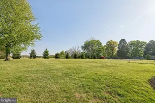 2720 W Chester Rd, Downingtown, PA 19335 - Photo 29