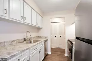 3324 Valley Dr, West Chester, PA 19382 - Photo 5