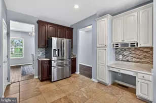 815 S Haines Cir, Downingtown, PA 19335 - Photo 9