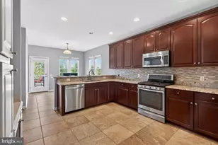 815 S Haines Cir, Downingtown, PA 19335 - Photo 7
