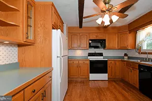 64 Mitchell Dr, Pottstown, PA 19465 - Photo 13