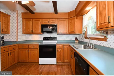 64 Mitchell Drive, Pottstown, PA 19465 - Photo 15