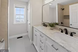 208 Liberty Cir, Coatesville, PA 19320 - Photo 31