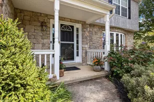 2 Buckingham Dr, Downingtown, PA 19335 - Photo 3