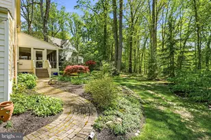 388 Castlewood Dr, Devon, PA 19333 - Photo 25