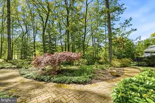 388 Castlewood Dr, Devon, PA 19333 - Photo 53