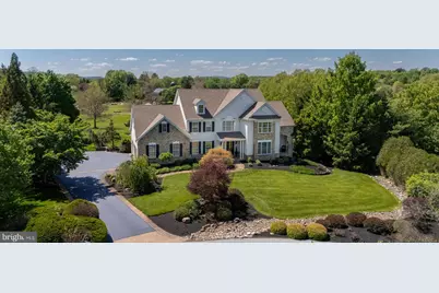 93 Hearthstone Circle, Phoenixville, PA 19460 - Photo 3