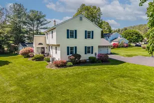 111 Canter Ln, Glenmoore, PA 19343 - Photo 3