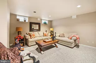 417 Vineyard Ln, Downingtown, PA 19335 - Photo 23