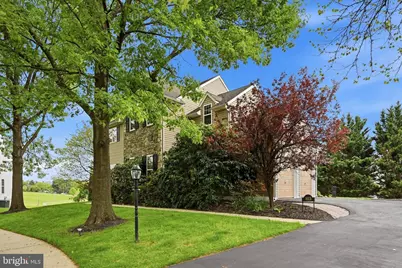 103 Marthas Way, West Grove, PA 19390 - Photo 3
