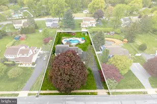 380 Devon Dr, Exton, PA 19341 - Photo 3