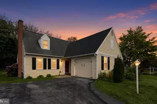 192 Plaza Dr, Downingtown, PA 19335 - Photo 1