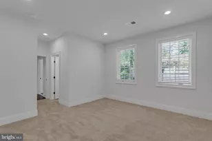 17 Grey Ct, Berwyn, PA 19312 - Photo 19