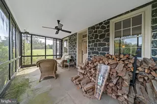 818 B Burrows Run Rd, Chadds Ford, PA 19317 - Photo 9