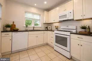 326 E Linden St, Kennett Square, PA 19348 - Photo 7