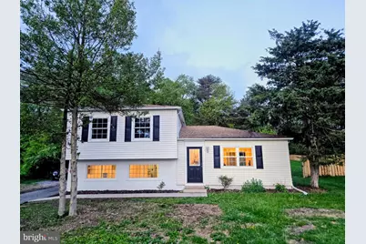 970 Kingsway Drive, Coatesville, PA 19320 - Photo 1