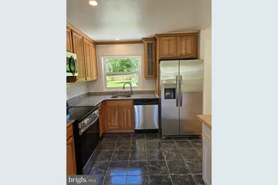 970 Kingsway Drive, Coatesville, PA 19320 - Photo 3