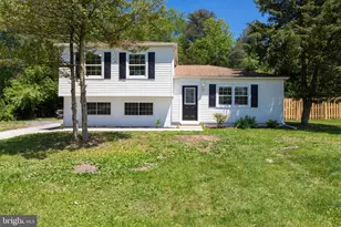 970 Kingsway Dr, Coatesville, PA 19320 - Photo 3
